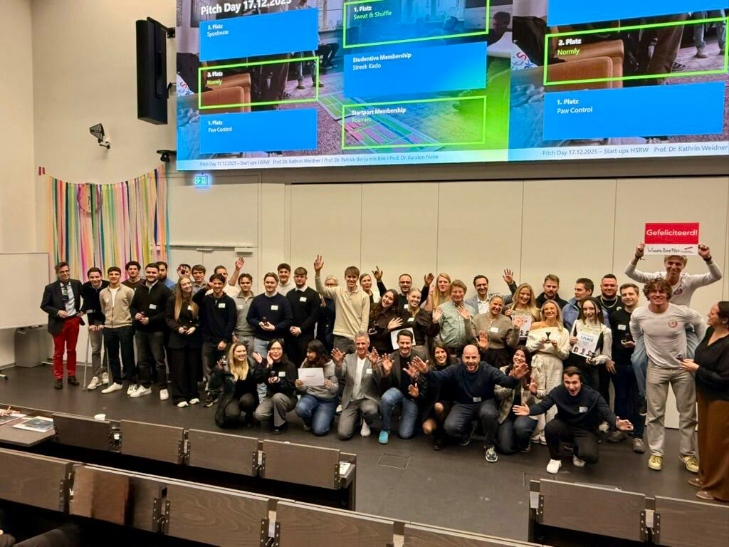 Gruppenfoto Batch #1 (Winter term 25/26)